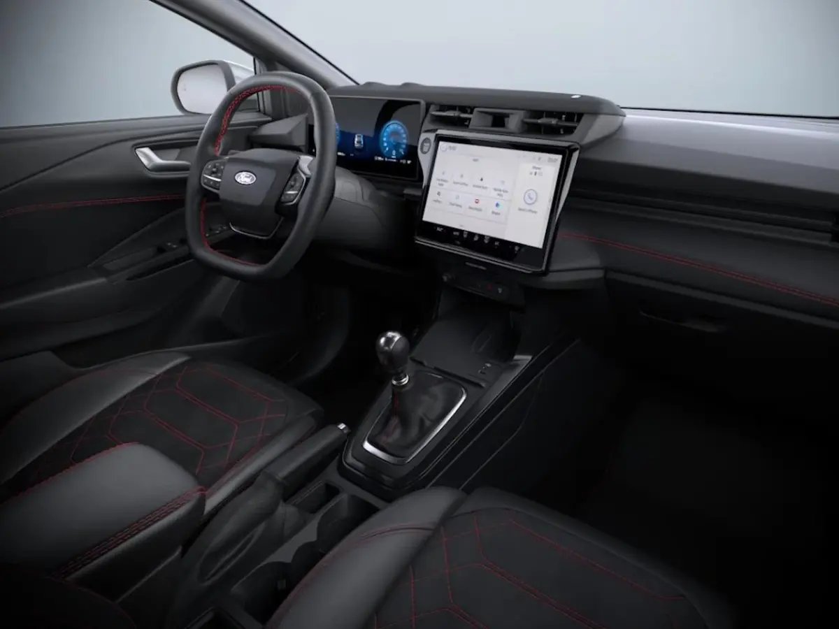 1.0 EcoBoost ST-Line X | Armsteun voor | Bang & Olufsen Sound System | Buitenspiegels elektrisch inklapbaar