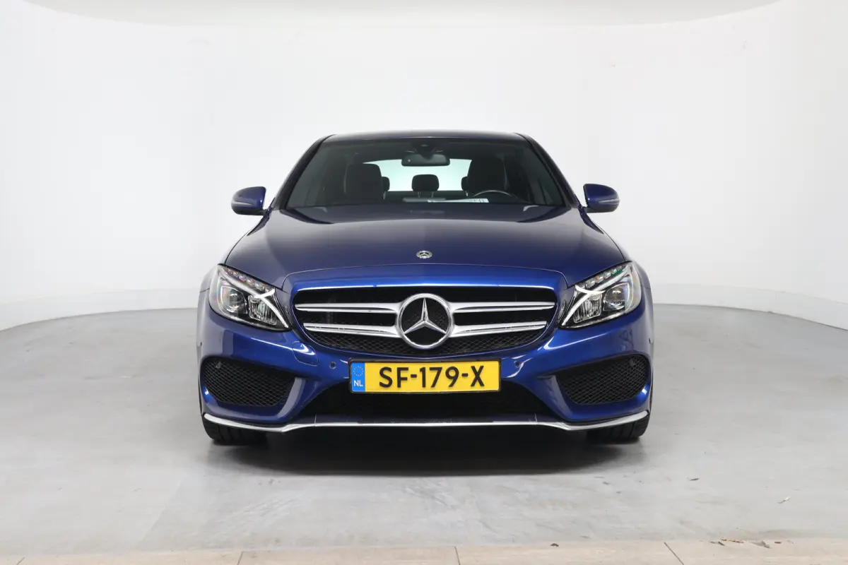 180 Sport Edition | AFN TREKHAAK | CAMERA | AMG STYLING | ELEKTS STOELEN | STOELVERWARMING | NAVI