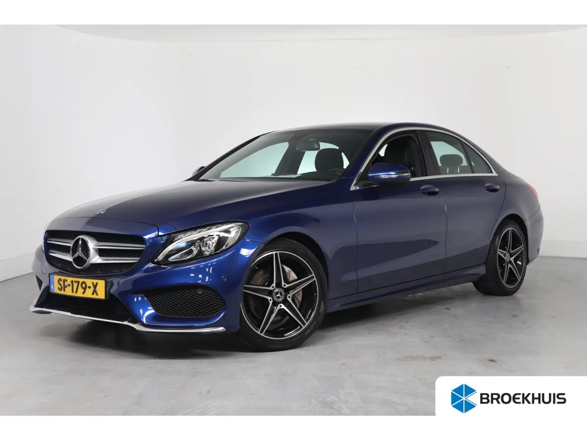 180 Sport Edition | AFN TREKHAAK | CAMERA | AMG STYLING | ELEKTS STOELEN | STOELVERWARMING | NAVI