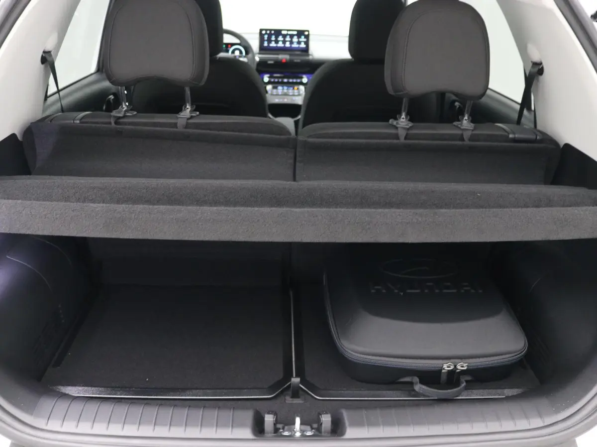 Evolve Sky 49 kWh / €2000,- Voordeel / Snel Leverbaar / Warmtepomp / Stoel- & Stuurverwarming / Climate Control / Adaptive Cruise Control / / 3 Fase /