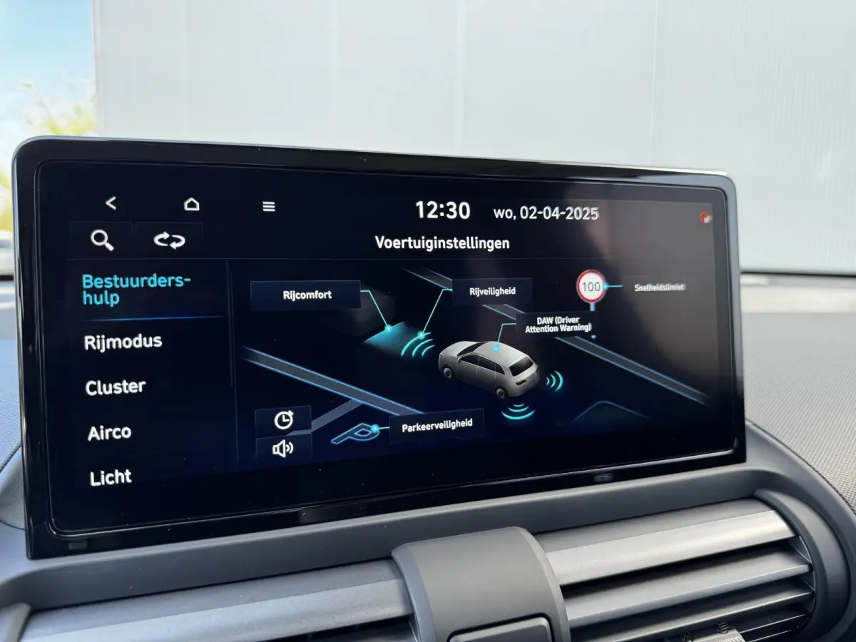 Evolve 49 kWh / €2000,- Voordeel / Snel Leverbaar / Adaptive Cruise / Keyless / Navigatie /