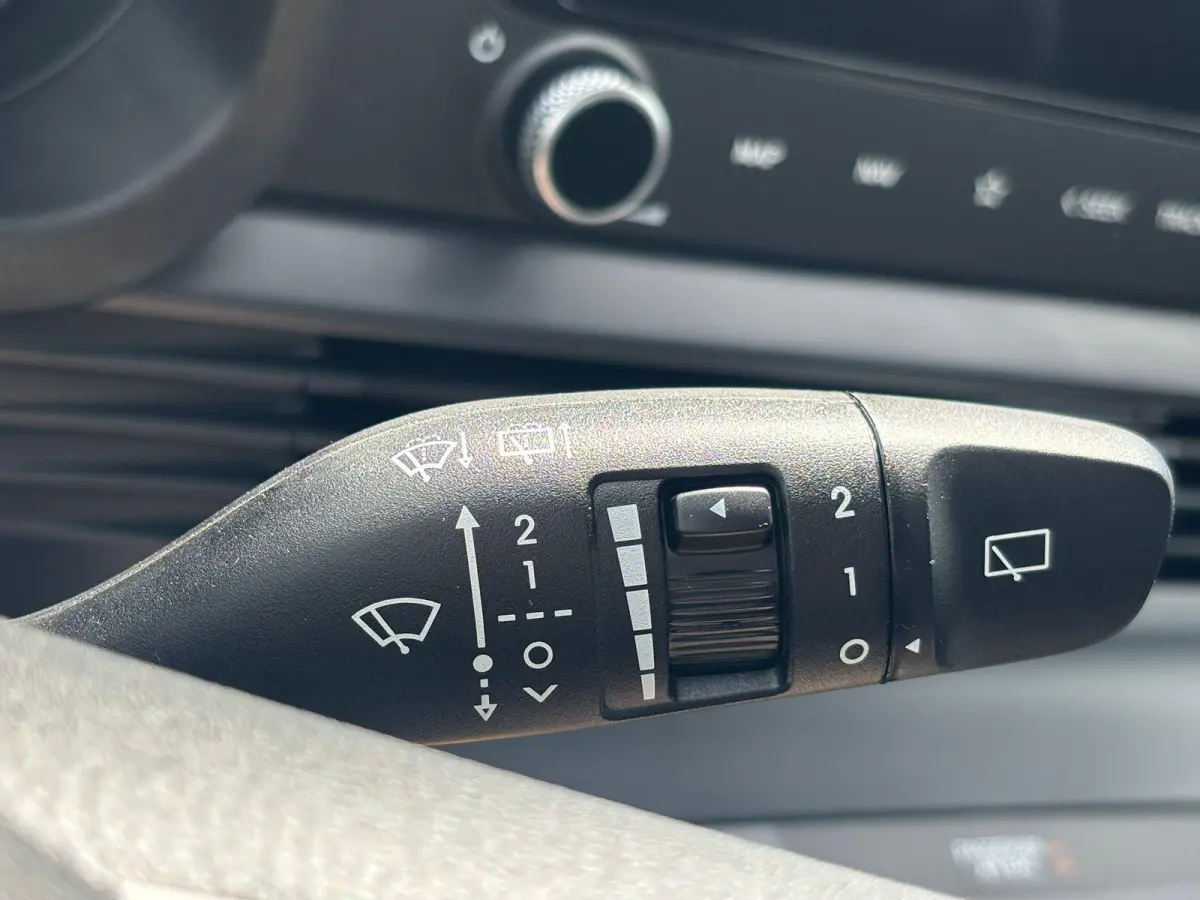 1.0 T-GDI Comfort / Uit Voorraad Leverbaar / Navigatie / Cruise / Elektrische Ramen V+A / Apple Carplay & Android Auto / 16'' LM Velgen /