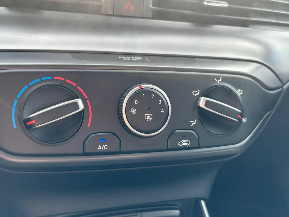 1.0 T-GDI Comfort / Uit Voorraad Leverbaar / Navigatie / Cruise / Elektrische Ramen V+A / Apple Carplay & Android Auto / 16'' LM Velgen /