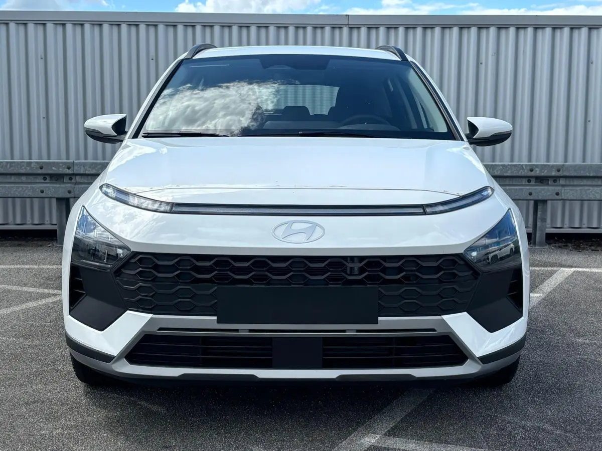 1.0 T-GDI Comfort / Uit Voorraad Leverbaar / Navigatie / Cruise / Elektrische Ramen V+A / Apple Carplay & Android Auto / 16'' LM Velgen /