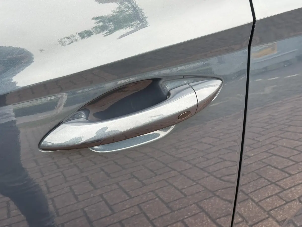 1.6 T-GDI PHEV Comfort Smart 4WD / Sky / Dealer Onderhouden / Trekhaak / 1350KG Trekgewicht / Schuif Kantel Dak / Adaptive Cruise / Apple Carplay&Adnroid Auto / Keyless /