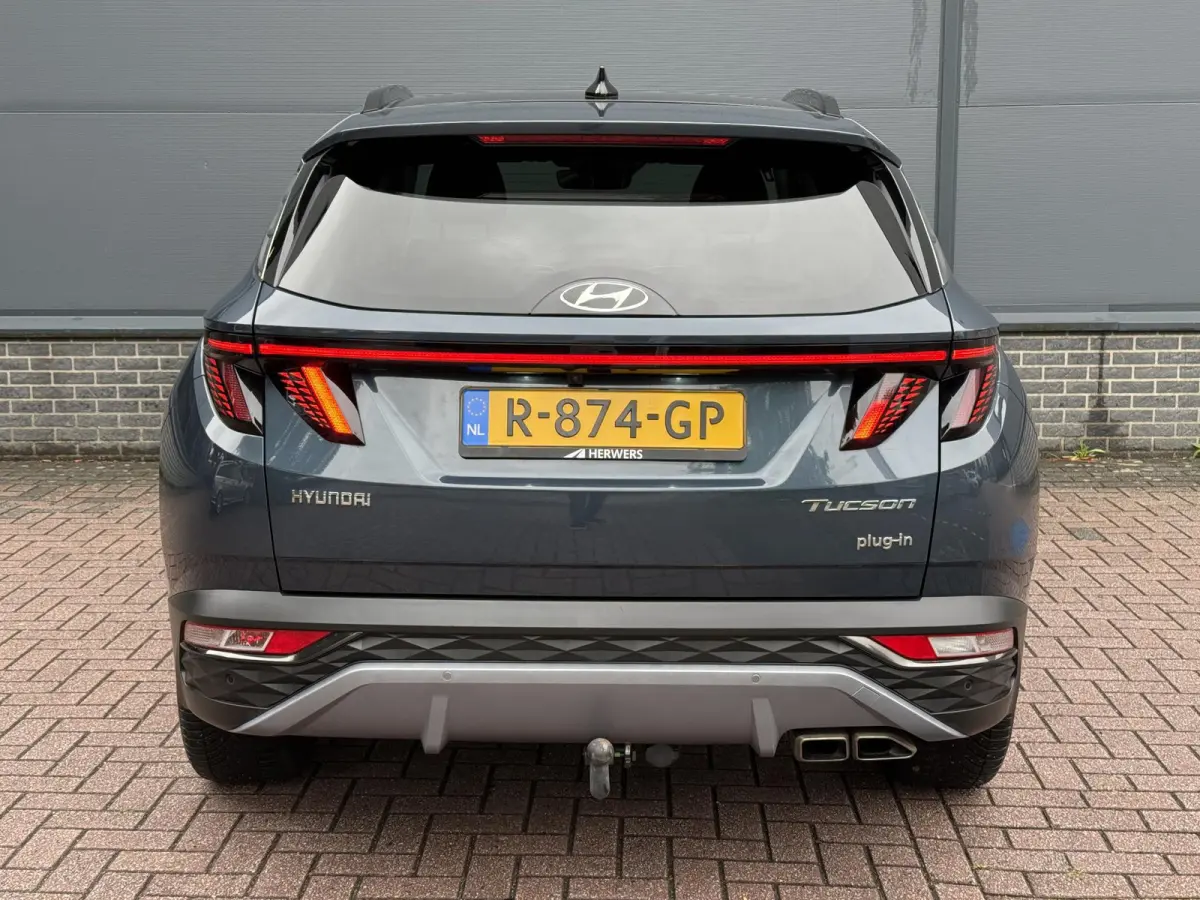 1.6 T-GDI PHEV Comfort Smart 4WD / Sky / Dealer Onderhouden / Trekhaak / 1350KG Trekgewicht / Schuif Kantel Dak / Adaptive Cruise / Apple Carplay&Adnroid Auto / Keyless /