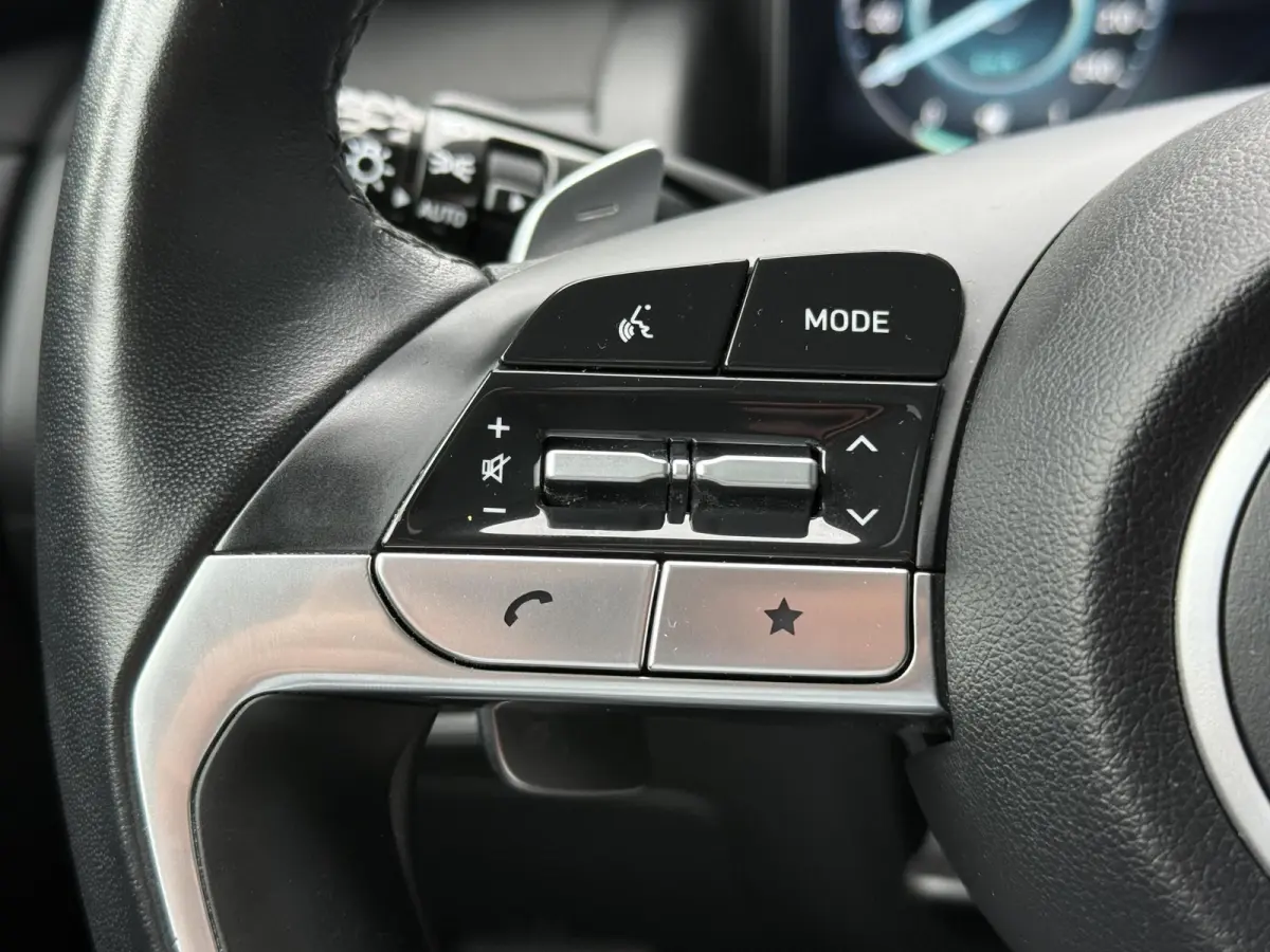 1.6 T-GDI PHEV Comfort Smart 4WD / Sky / Dealer Onderhouden / Trekhaak / 1350KG Trekgewicht / Schuif Kantel Dak / Adaptive Cruise / Apple Carplay&Adnroid Auto / Keyless /