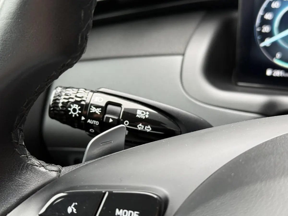 1.6 T-GDI PHEV Comfort Smart 4WD / Sky / Dealer Onderhouden / Trekhaak / 1350KG Trekgewicht / Schuif Kantel Dak / Adaptive Cruise / Apple Carplay&Adnroid Auto / Keyless /