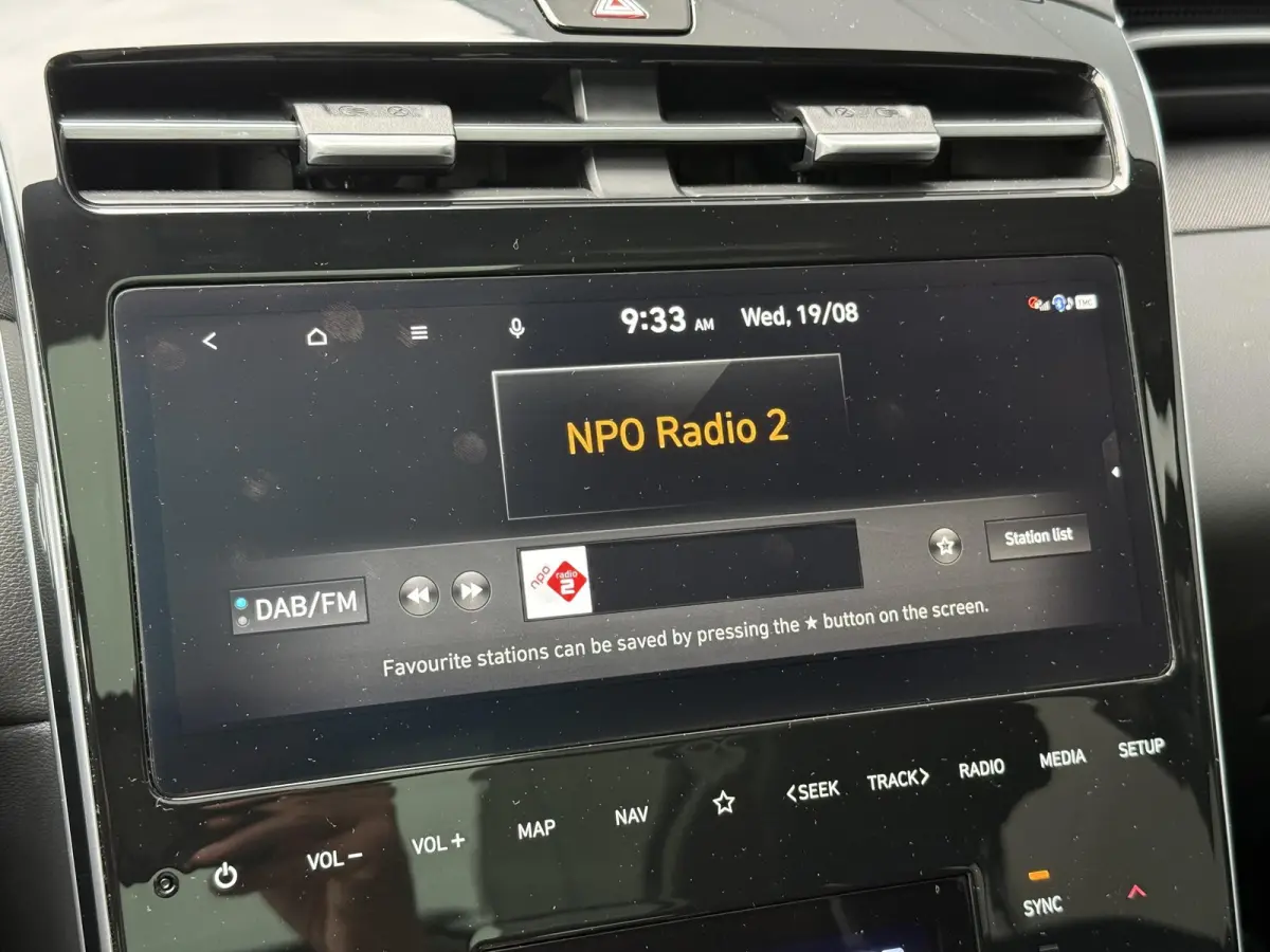 1.6 T-GDI PHEV Comfort Smart 4WD / Sky / Dealer Onderhouden / Trekhaak / 1350KG Trekgewicht / Schuif Kantel Dak / Adaptive Cruise / Apple Carplay&Adnroid Auto / Keyless /