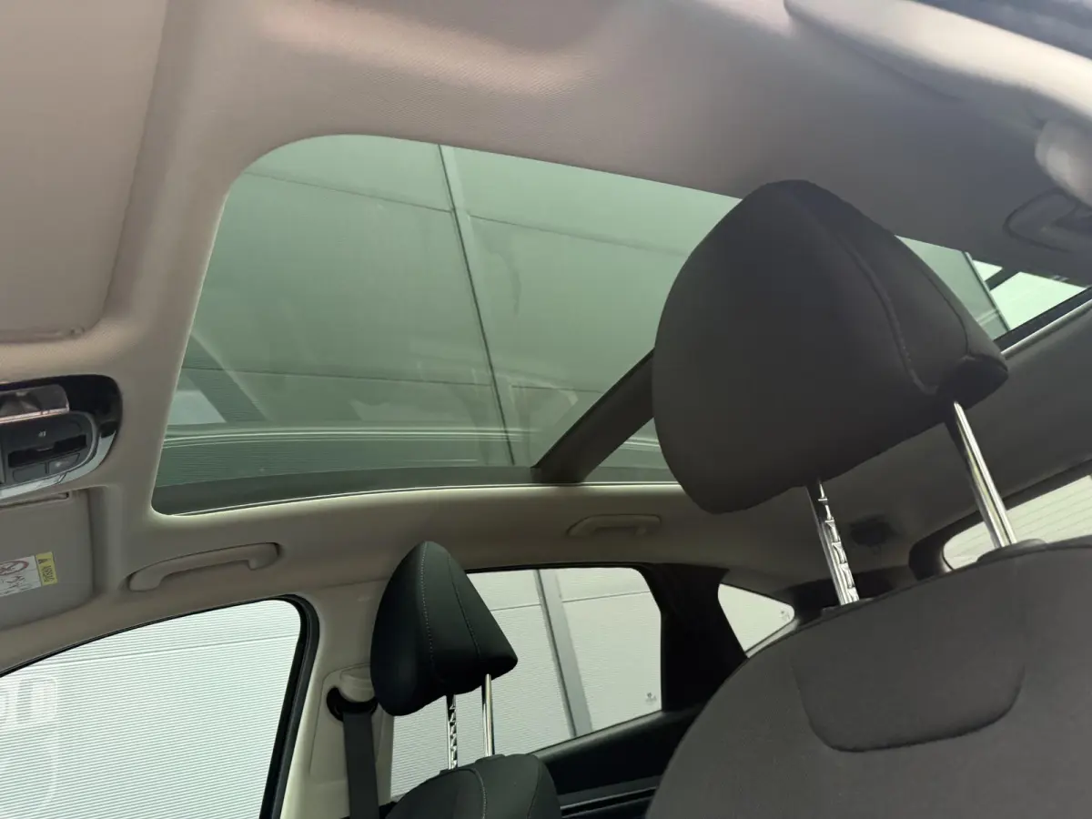 1.6 T-GDI PHEV Comfort Smart 4WD / Sky / Dealer Onderhouden / Trekhaak / 1350KG Trekgewicht / Schuif Kantel Dak / Adaptive Cruise / Apple Carplay&Adnroid Auto / Keyless /