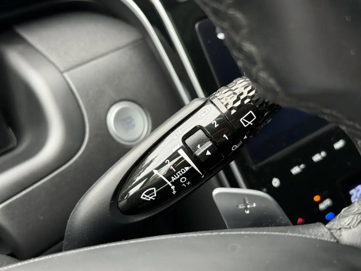 1.6 T-GDI PHEV Comfort Smart 4WD / Sky / Dealer Onderhouden / Trekhaak / 1350KG Trekgewicht / Schuif Kantel Dak / Adaptive Cruise / Apple Carplay&Adnroid Auto / Keyless /