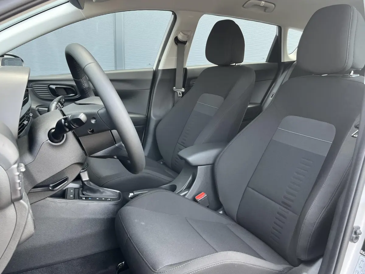 1.0 T-GDI Comfort / Automaat / Navigatie / Cruise / Apple Carplay & Android Auto / Achteruitrij Camera /