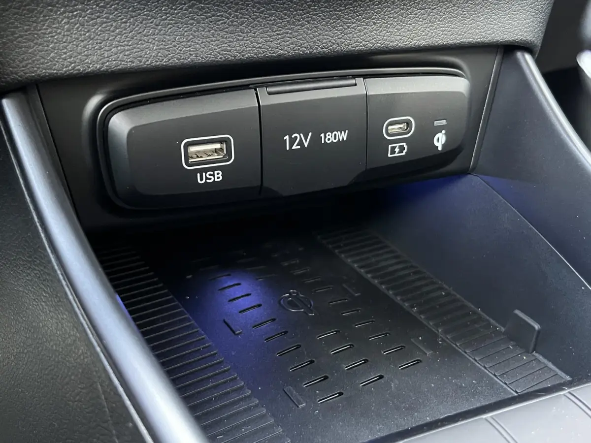 1.0 T-GDI Comfort / Automaat / Navigatie / Cruise / Apple Carplay & Android Auto / Achteruitrij Camera /