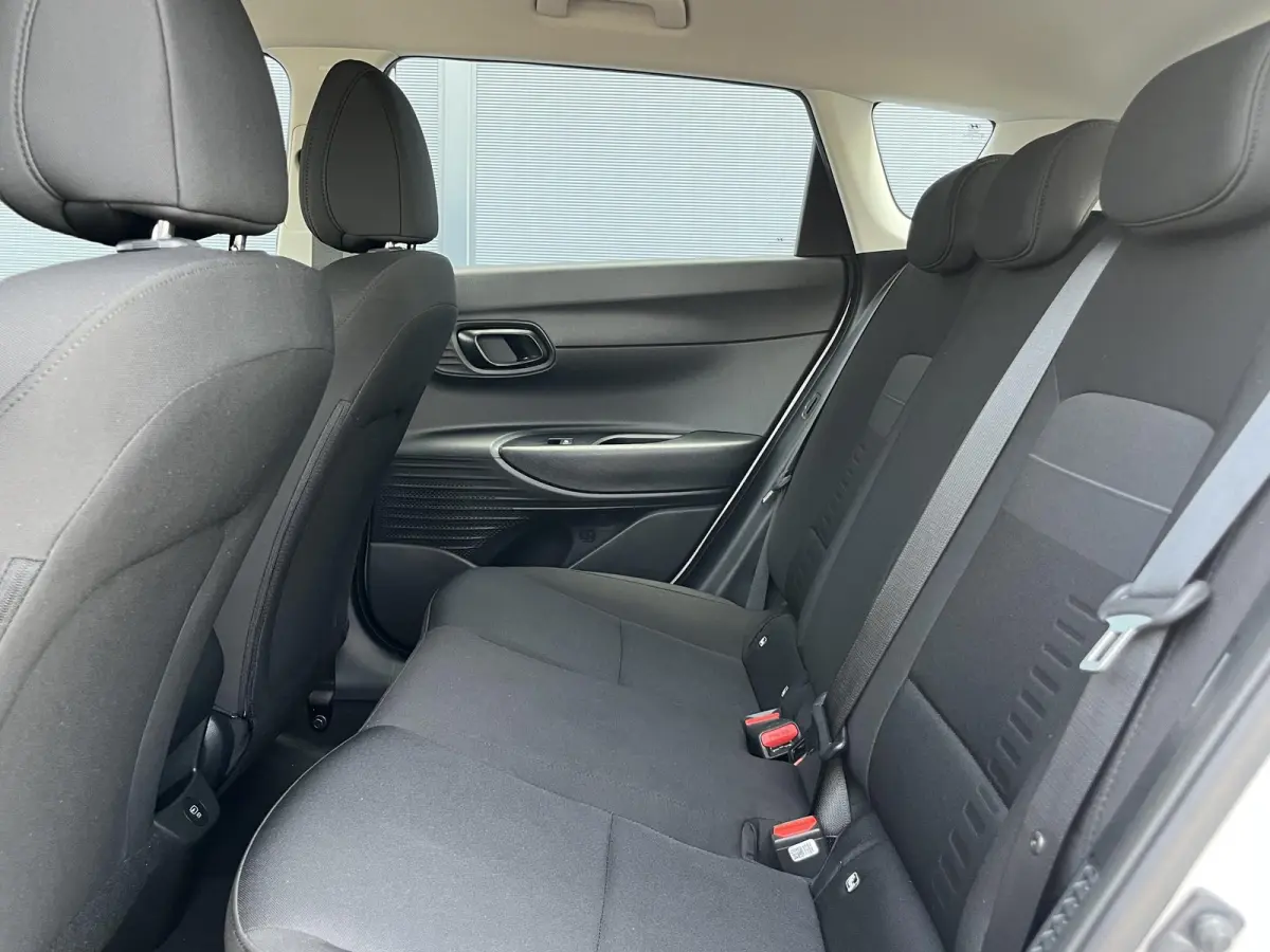 1.0 T-GDI Comfort / Automaat / Navigatie / Cruise / Apple Carplay & Android Auto / Achteruitrij Camera /