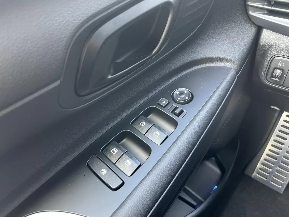 1.0 T-GDI Comfort / Automaat / Navigatie / Cruise / Apple Carplay & Android Auto / Achteruitrij Camera /