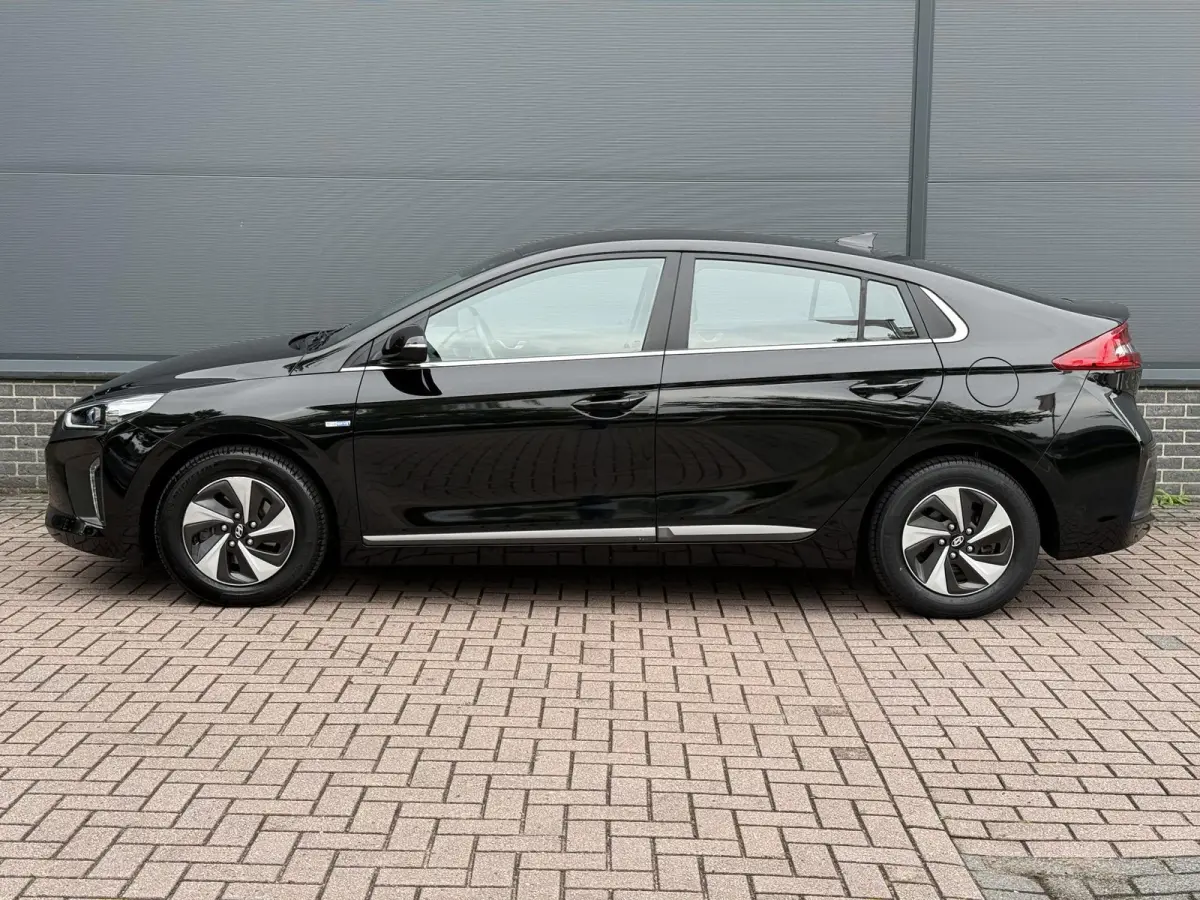 1.6 GDi Comfort / Eerste Eigenaar / Dealer Onderhouden / Navigatie / Adaptive Cruise / Keyless /