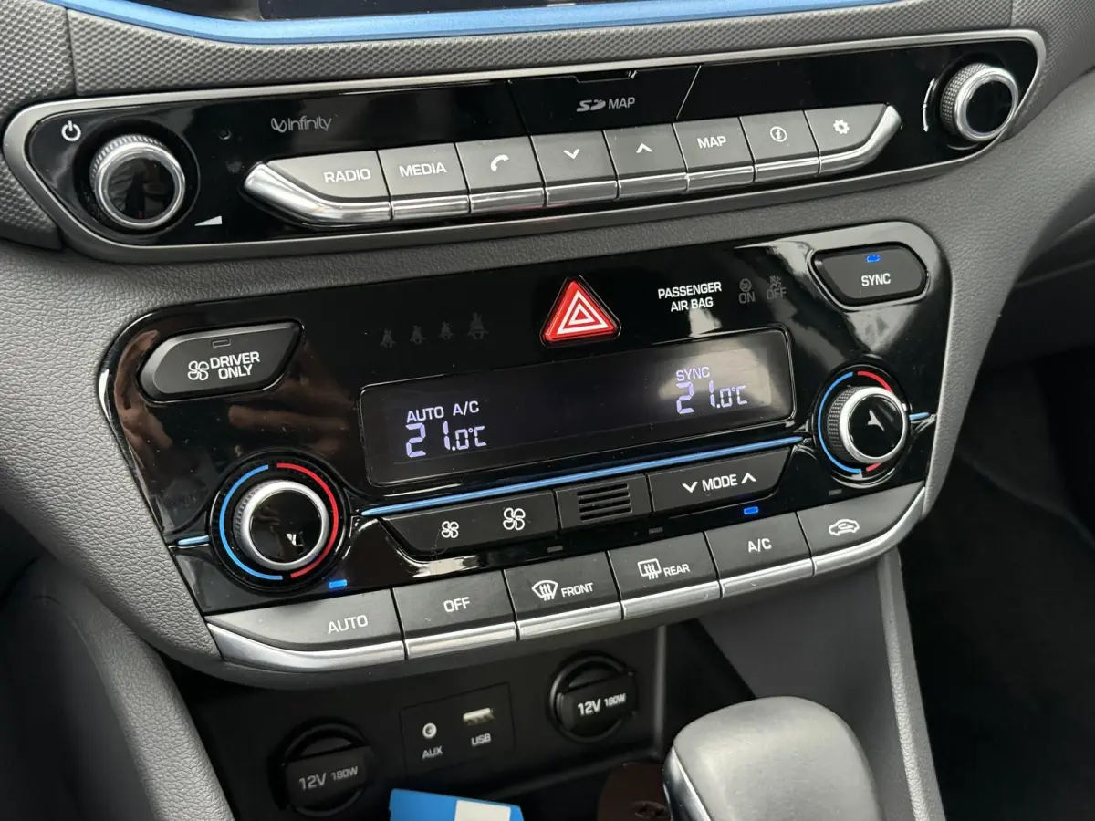 1.6 GDi Comfort / Eerste Eigenaar / Dealer Onderhouden / Navigatie / Adaptive Cruise / Keyless /