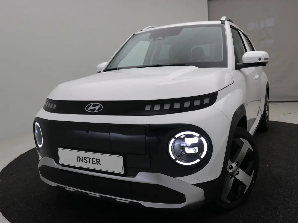 Evolve 49 kWh / €2000,- Voordeel / Snel Leverbaar / Warmtepomp / Stoel- & Stuurverwarming / Climate Control / Adaptive Cruise Control / V2L / 3 Fase /