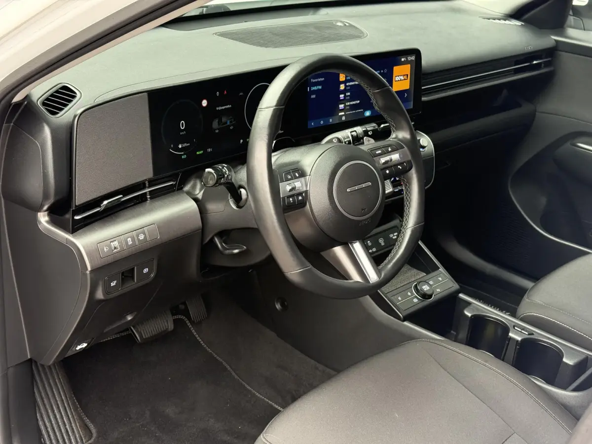 1.6 GDI HEV Comfort Smart / Dealer Onderhouden / Trekhaak / 1300KG Trekgewicht / Navigatie / Keyless / Achteruitrij Camera /