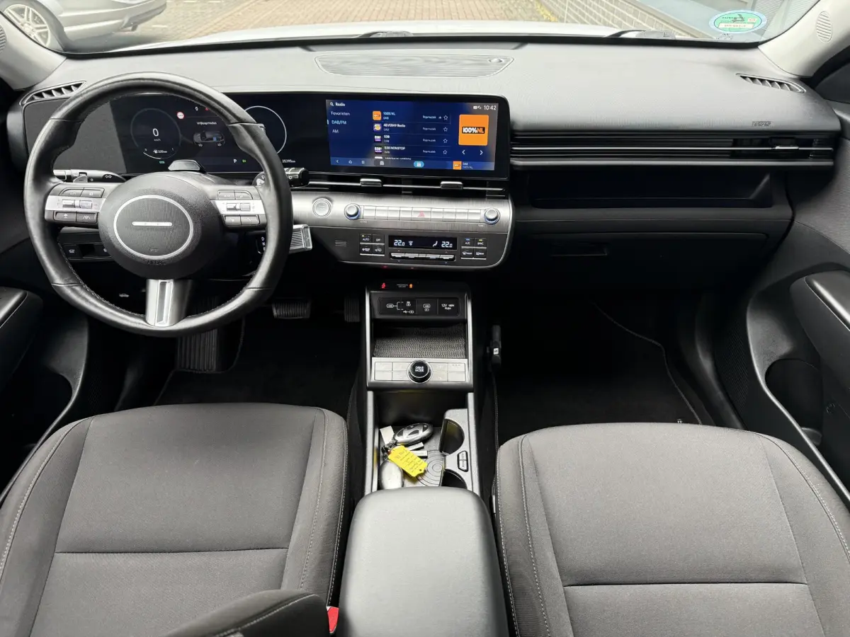1.6 GDI HEV Comfort Smart / Dealer Onderhouden / Trekhaak / 1300KG Trekgewicht / Navigatie / Keyless / Achteruitrij Camera /