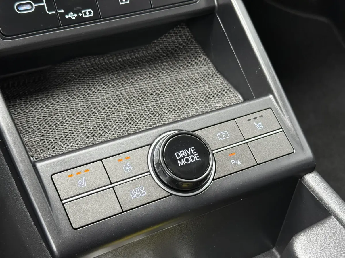 1.6 GDI HEV Comfort Smart / Dealer Onderhouden / Trekhaak / 1300KG Trekgewicht / Navigatie / Keyless / Achteruitrij Camera /