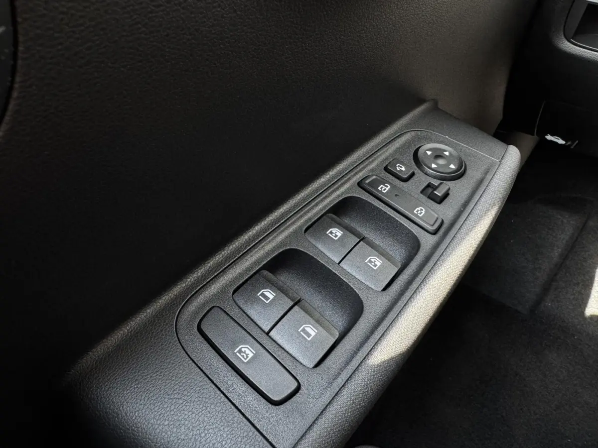 Evolve 49 kWh / Snel Leverbaar / Adaptive Cruise / Keyless / Navigatie /