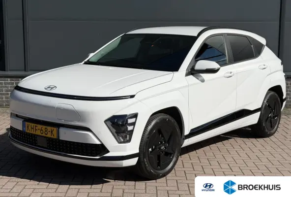 Pure Edition 64.8 kWh / Navigatie / Apple Carplay & Android Auto / Airco / Achteruitrijcamera / Stuur & Stoelverwarming /