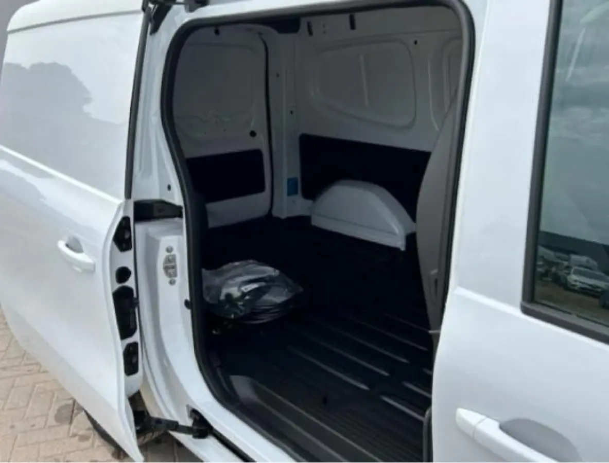 N-Connecta L2 44 kWh CCS snelladen / Achteruitrijcamera / Apple Carplay & Android Auto / Climate Control / Cruise Control /