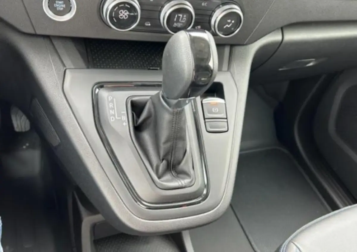 N-Connecta L2 44 kWh CCS snelladen / Achteruitrijcamera / Apple Carplay & Android Auto / Climate Control / Cruise Control /