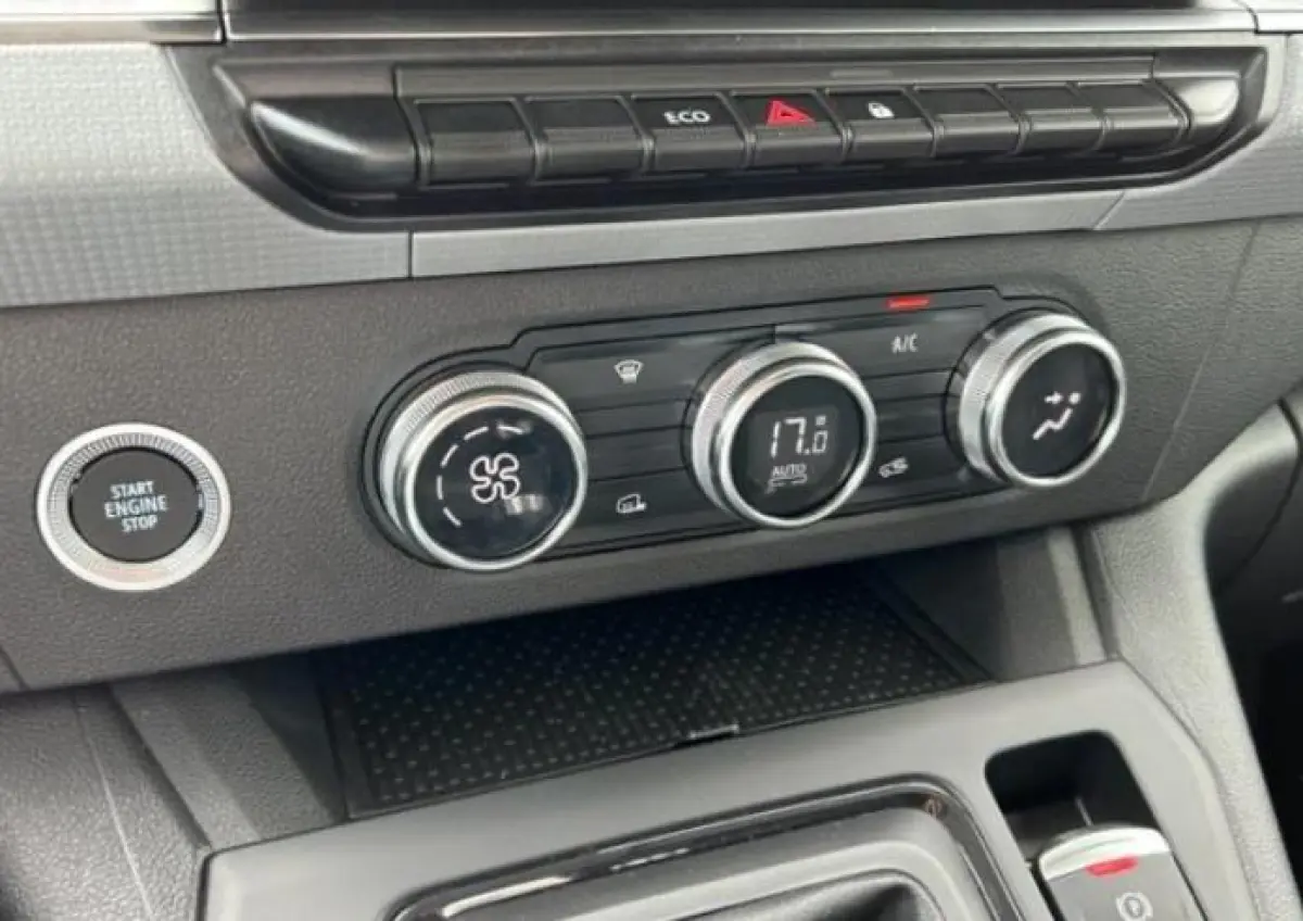 N-Connecta L2 44 kWh CCS snelladen / Achteruitrijcamera / Apple Carplay & Android Auto / Climate Control / Cruise Control /