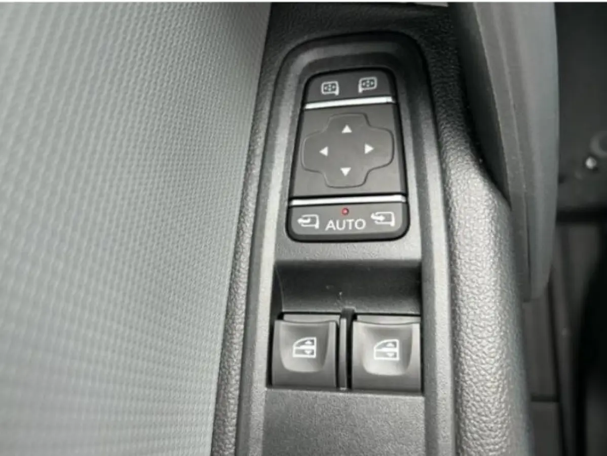 N-Connecta L2 44 kWh CCS snelladen / Achteruitrijcamera / Apple Carplay & Android Auto / Climate Control / Cruise Control /