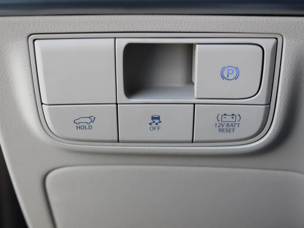 1.6 T-GDI HEV Premium / Lederen Bekleding / Stoelverwarming & Verkoeling / Elektr. Verstelbare Stoelen met Geheugen / 360 graden Camera /