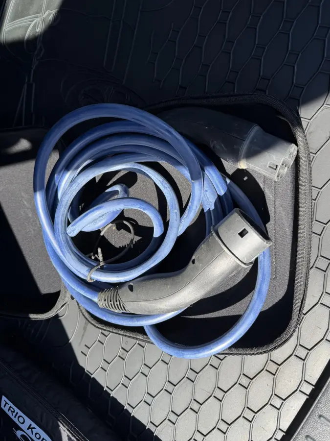 1.6 T-GDI PHEV Comfort Smart / Dealer onderhouden / Fabrieksgarantie tot 03-2028 / 1.350 kg trekhaak Afneembaar / Navigatie / Dodehoek Detectie / Camera / Elektr. Stoelen / Stoelverwarming /