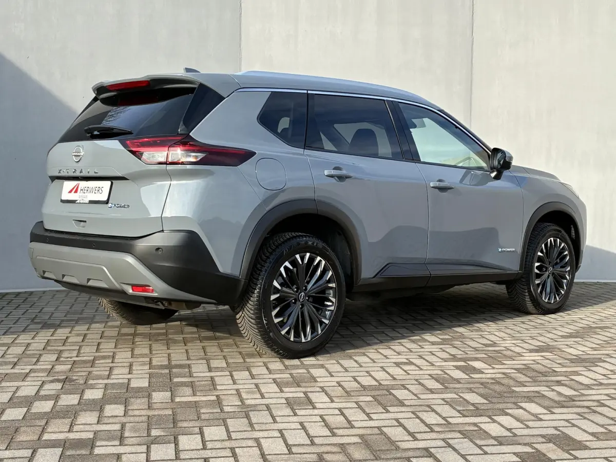 1.5 e-Power Tekna Fabrieksgarantie t/m 05-2028 / Apple Carplay/Android Auto / Adaptieve Cruise Control / Stoel-/Stuur-/Voorruitverwarming / Elektrische Achterklep / All-Season banden / Navig