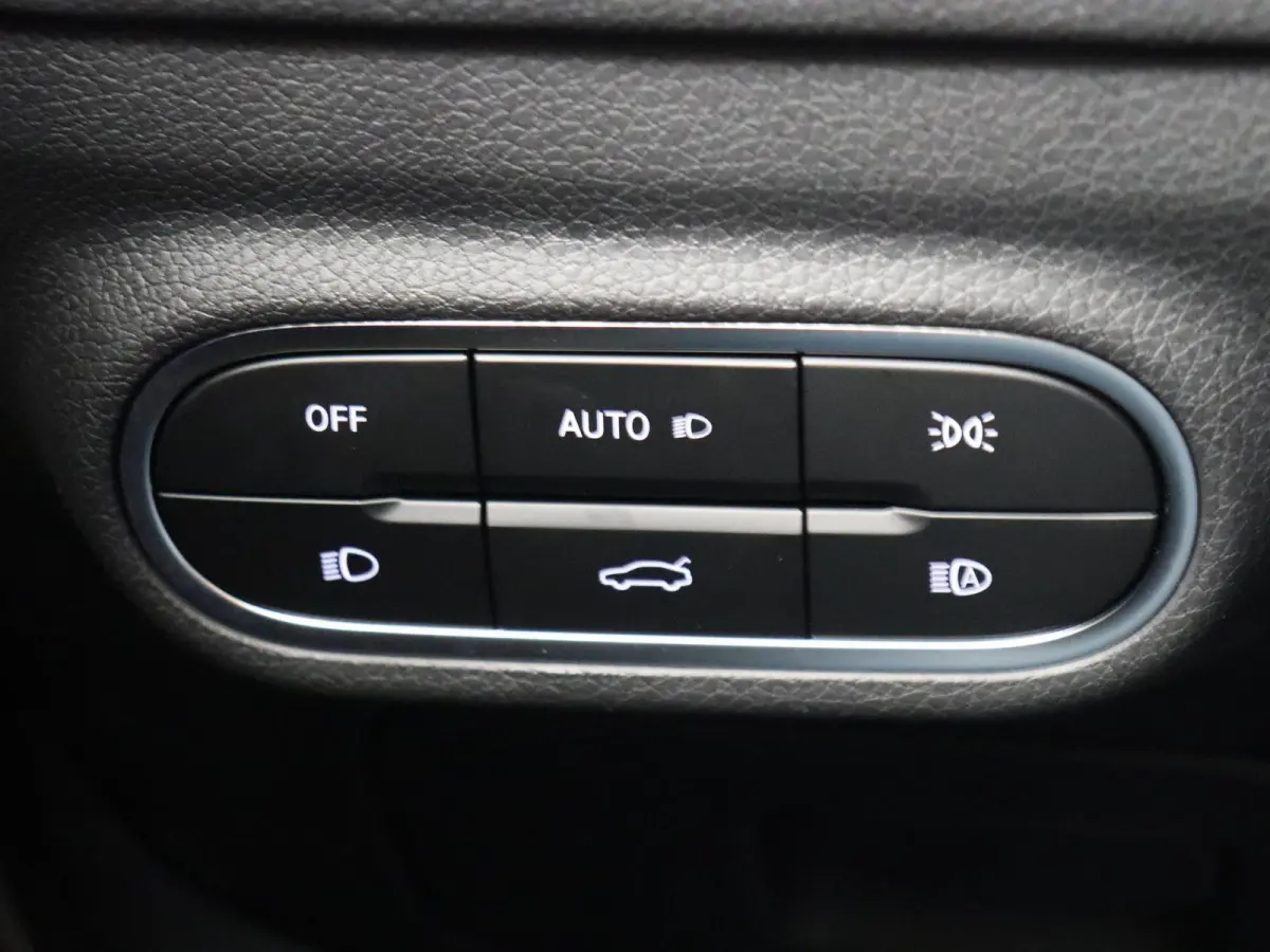 BRABUS 66 kWh 428PK!/ Adaptieve Cruise Control /HUD /Sfeerverlichting /El stoelen /Keyless /360Camera