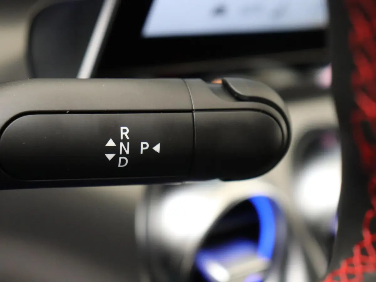 BRABUS 66 kWh 428PK!/ Adaptieve Cruise Control /HUD /Sfeerverlichting /El stoelen /Keyless /360Camera