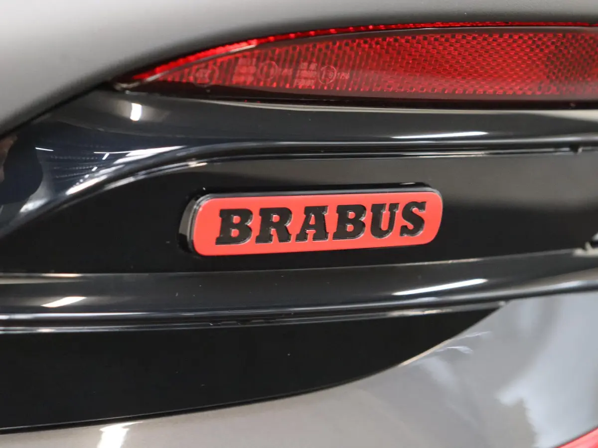 BRABUS 66 kWh 428PK!/ Adaptieve Cruise Control /HUD /Sfeerverlichting /El stoelen /Keyless /360Camera