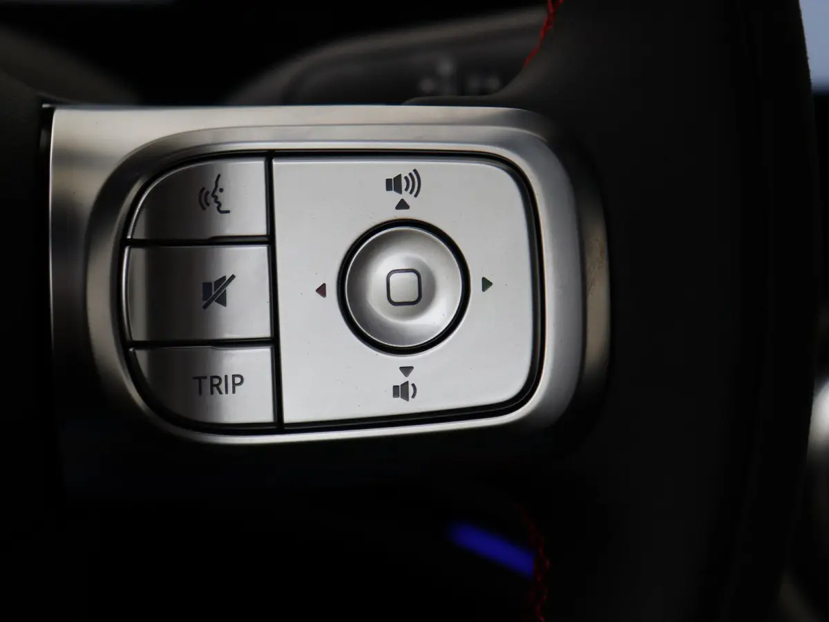 BRABUS 66 kWh 428PK!/ Adaptieve Cruise Control /HUD /Sfeerverlichting /El stoelen /Keyless /360Camera