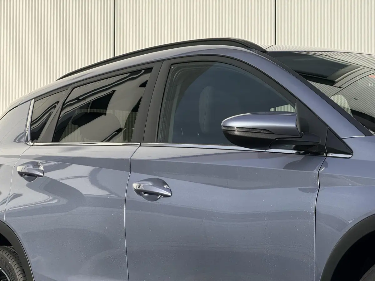1.0 T-GDI Premium / Dodehoekdetectie / Stoel- & Stuurverwarming / Achteruitrijcamera / Climate Control / Cruise Control