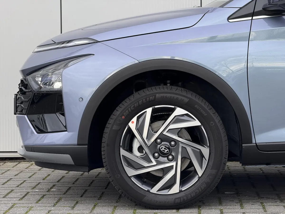 1.0 T-GDI Premium / Dodehoekdetectie / Stoel- & Stuurverwarming / Achteruitrijcamera / Climate Control / Cruise Control