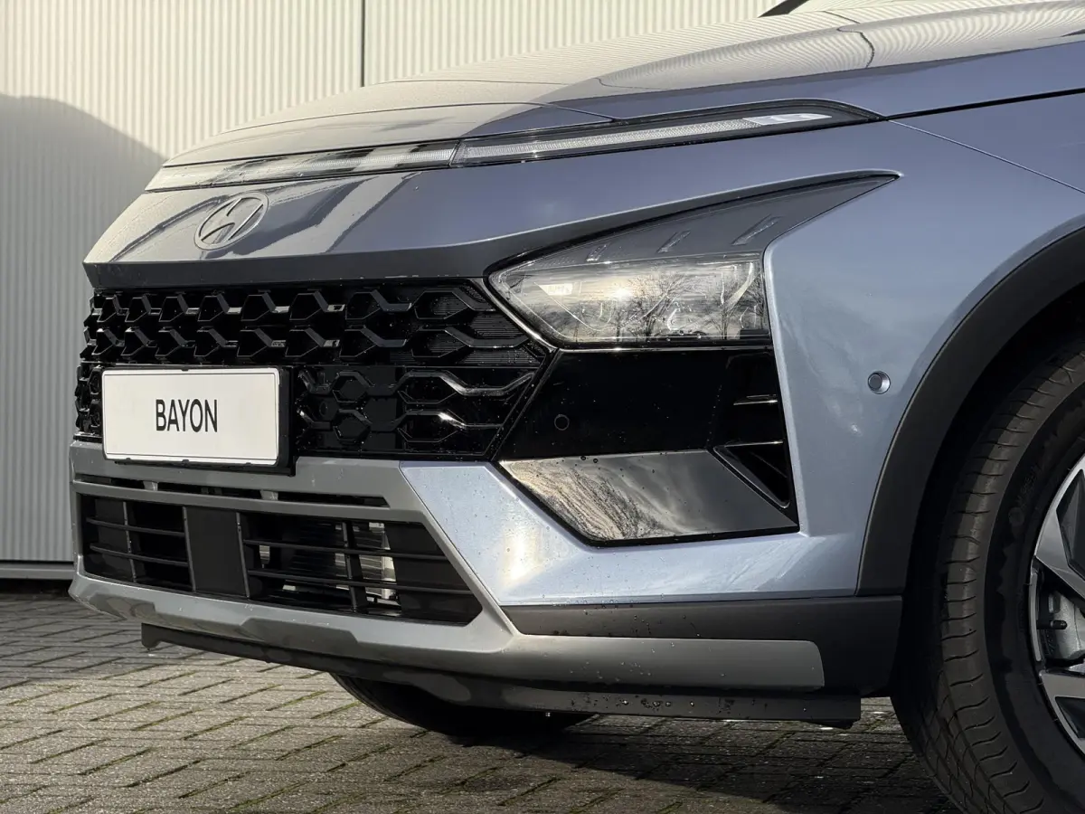 1.0 T-GDI Premium / Dodehoekdetectie / Stoel- & Stuurverwarming / Achteruitrijcamera / Climate Control / Cruise Control