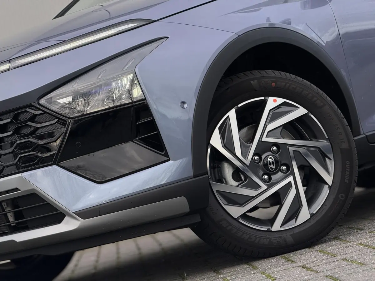 1.0 T-GDI Premium / Dodehoekdetectie / Stoel- & Stuurverwarming / Achteruitrijcamera / Climate Control / Cruise Control
