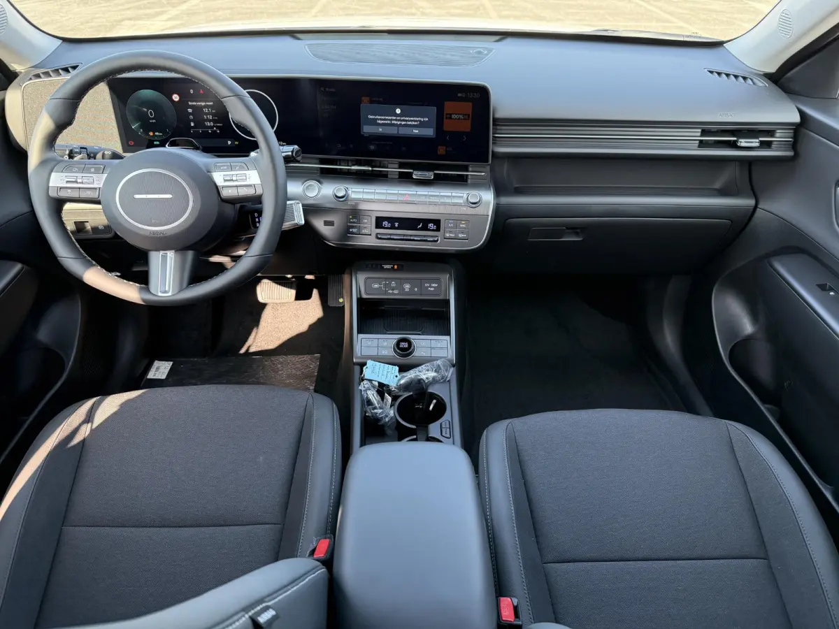 1.6 GDI HEV Comfort Plus / Elektrische Achterklep / Stoel Verwarming V+A / Stuur Verwarming / Keyless / Adaptive Cruise / Navigatie / Apple Carplay & Android Auto /