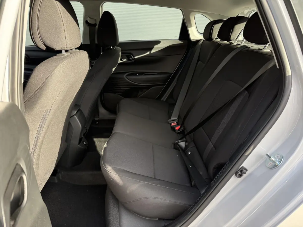 1.0 T-GDI Comfort / Apple Carplay & Android Auto / Airco / Navigatie / Achteruitrij Camera / Cruise /