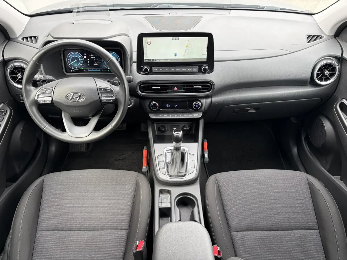 1.6 GDI HEV Fashion / 1.300 KG trekgewicht / Head up Display / Achteruitrijcamera /  Cruise Control / Apple carpplay/android auto / Navigatie / keyless entry/start /