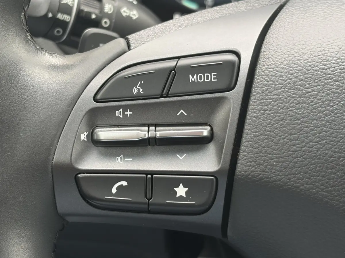 1.6 GDI HEV Fashion / 1.300 KG trekgewicht / Head up Display / Achteruitrijcamera /  Cruise Control / Apple carpplay/android auto / Navigatie / keyless entry/start /