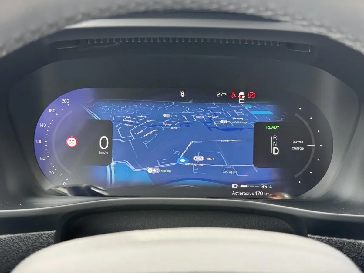 Single Motor Extended Range Plus 82 kWh / Dealer Onderhouden / 94.18% SOH / Elektrische Trekhaak / 1500KG Trekgewicht / Apple Carplay&Android Auto / Achteruitrij Camera /