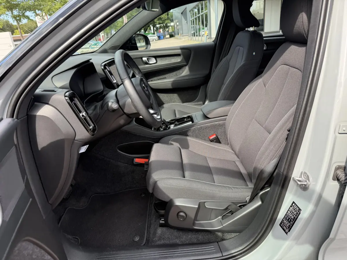 Single Motor Extended Range Plus 82 kWh / Dealer Onderhouden / 94.18% SOH / Elektrische Trekhaak / 1500KG Trekgewicht / Apple Carplay&Android Auto / Achteruitrij Camera /