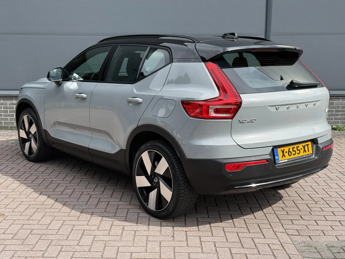 Single Motor Extended Range Plus 82 kWh / Dealer Onderhouden / 94.18% SOH / Elektrische Trekhaak / 1500KG Trekgewicht / Apple Carplay&Android Auto / Achteruitrij Camera /