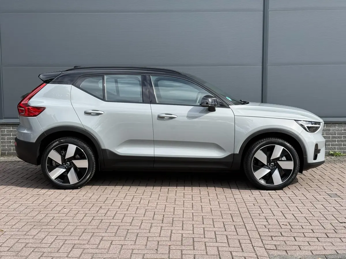 Single Motor Extended Range Plus 82 kWh / Dealer Onderhouden / 94.18% SOH / Elektrische Trekhaak / 1500KG Trekgewicht / Apple Carplay&Android Auto / Achteruitrij Camera /